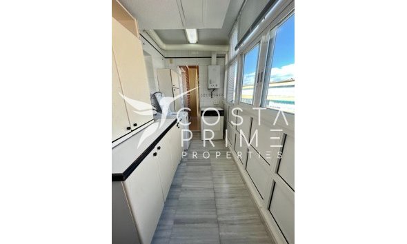 Reventa - Apartamento / Piso - Benidorm