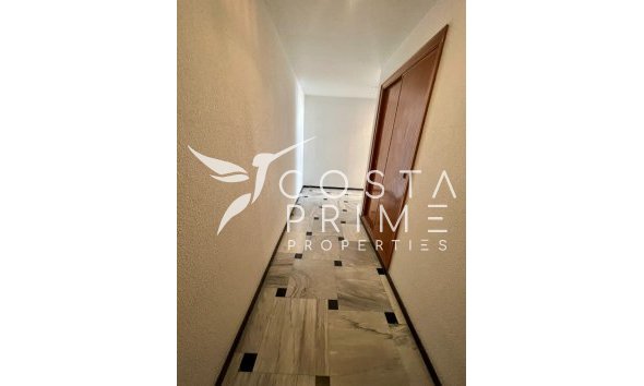 Reventa - Apartamento / Piso - Benidorm