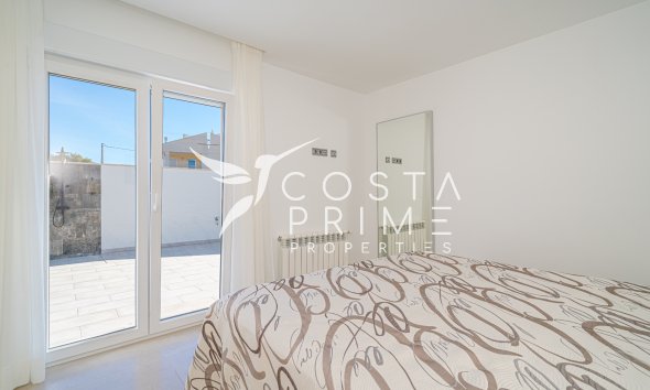 Odsprzedaż - Szalet - Albir