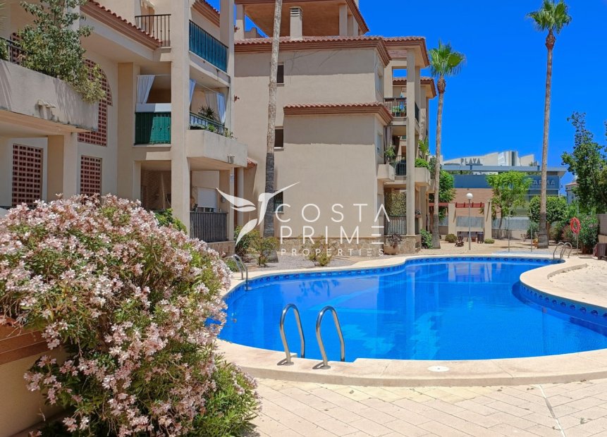 Resale - Apartment / Flat - Albir