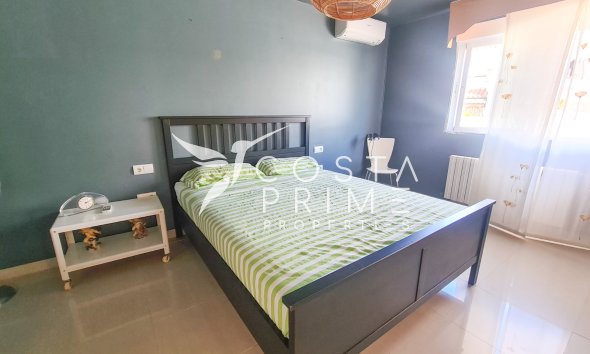 Resale - Villa  - Albir