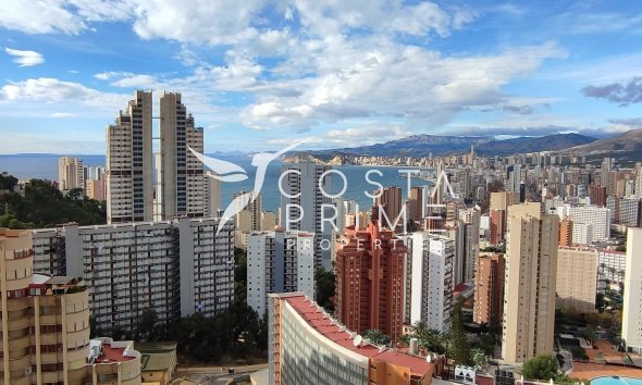 Resale - Apartment / Flat - Benidorm