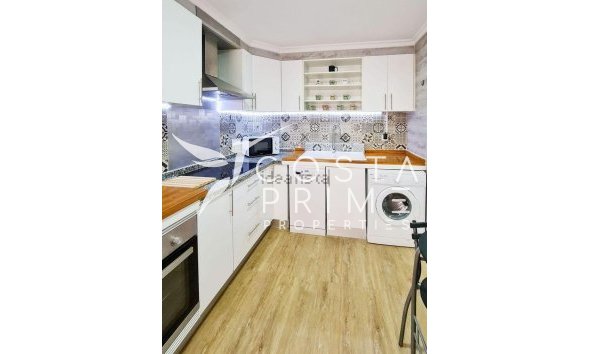 Reventa - Apartamento / Piso - Benidorm