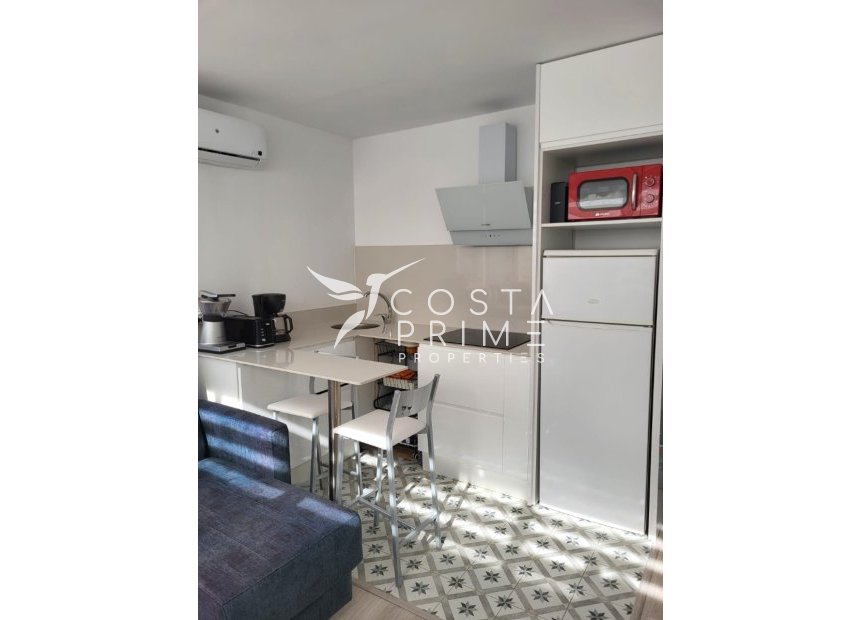 Resale - Apartment / Flat - Benidorm