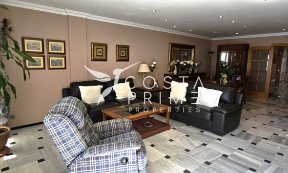 Resale - Apartment / Flat - Benidorm