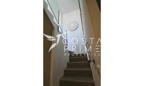 Resale - Villa  - Finestrat