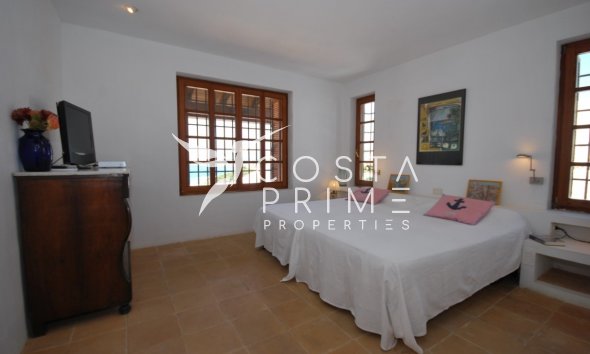 Resale - Villa  - Moraira