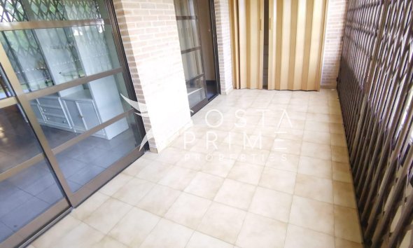 Resale - Apartment / Flat - El Campello