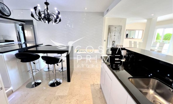 Resale - Apartment / Flat - Altea