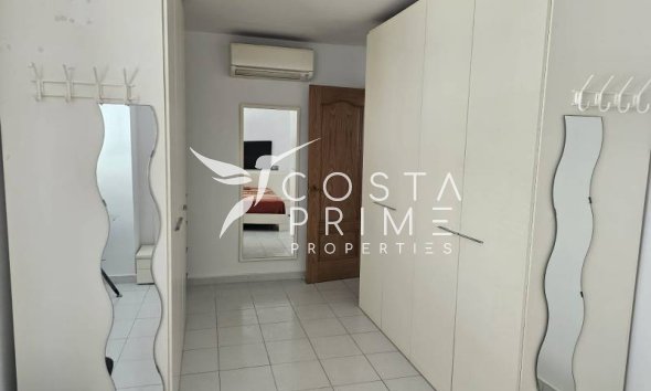 Resale - Apartment / Flat - Villajoyosa