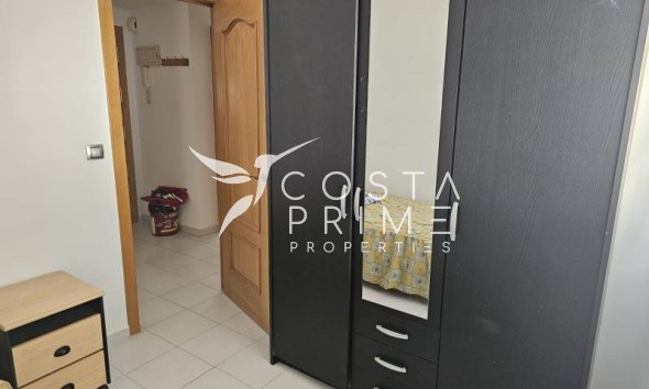 Resale - Apartment / Flat - Villajoyosa