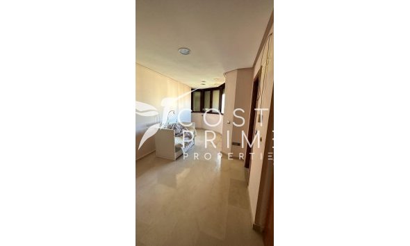 Resale - Apartment / Flat - Benidorm