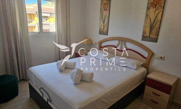 Resale - Apartment / Flat - Villajoyosa