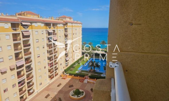 Resale - Apartment / Flat - Villajoyosa