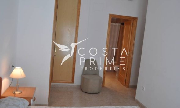 Resale - Apartment / Flat - Villajoyosa