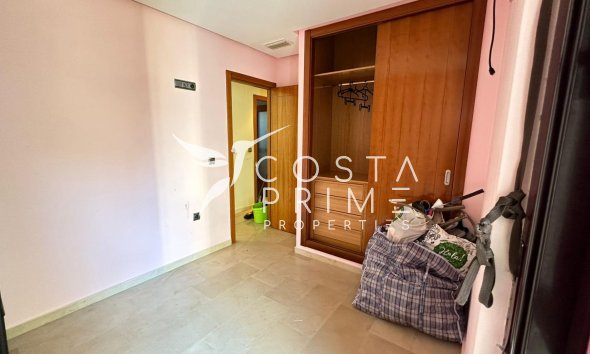 Resale - Apartment / Flat - Benidorm