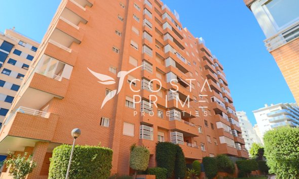 Resale - Apartment / Flat - Villajoyosa