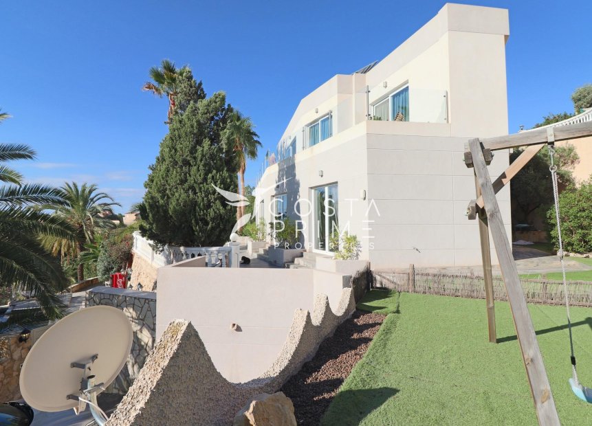 Resale - Villa  - El Campello