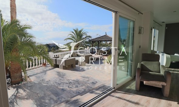 Resale - Villa  - El Campello