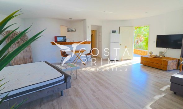 Resale - Villa  - El Campello