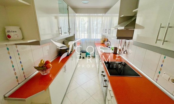 Resale - Apartment / Flat - Benidorm