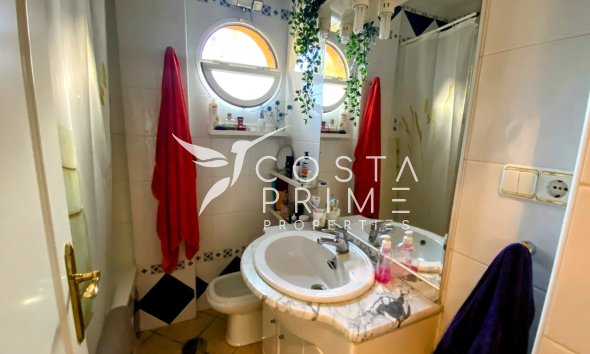 Resale - Townhouse / Semi - La Nucía