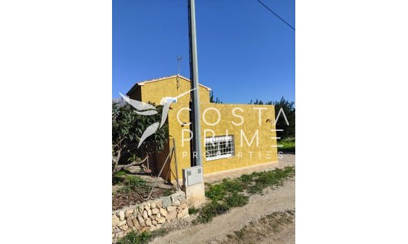 Resale - Plot / Land - Altea