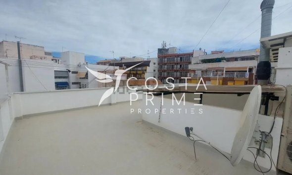 Resale - Apartment / Flat - Benidorm