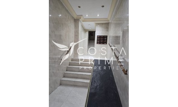 Reventa - Apartamento / Piso - Benidorm