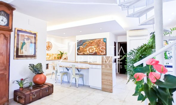 Alquiler a largo plazo - Chalet / Villa - La Nucía