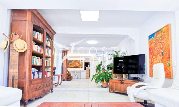 Alquiler a largo plazo - Chalet / Villa - La Nucía