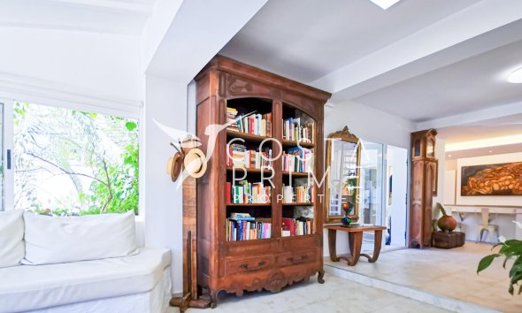 Alquiler a largo plazo - Chalet / Villa - La Nucía