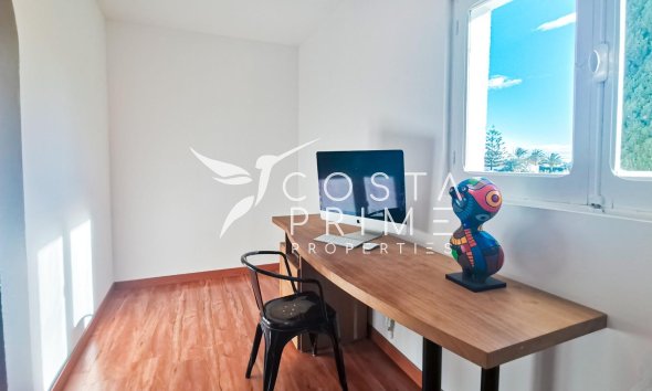 Alquiler a largo plazo - Chalet / Villa - La Nucía