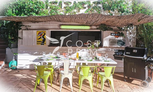 Alquiler a largo plazo - Chalet / Villa - La Nucía