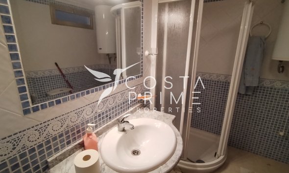 Resale - Apartment / Flat - Benidorm