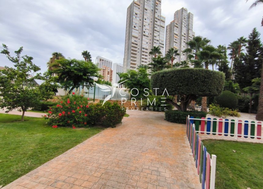 Resale - Apartment / Flat - Benidorm