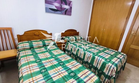 Resale - Apartment / Flat - Benidorm