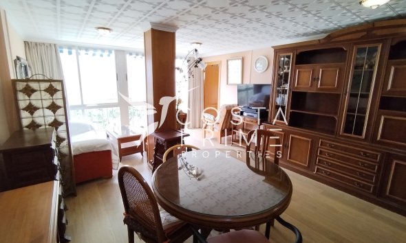 Resale - Apartment / Flat - Benidorm