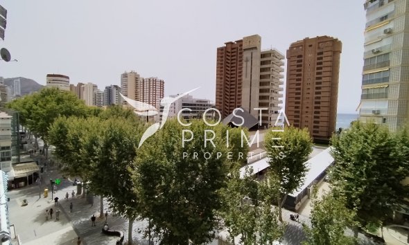 Resale - Apartment / Flat - Benidorm