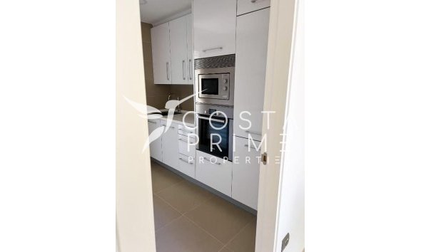 Resale - Apartment / Flat - Benidorm