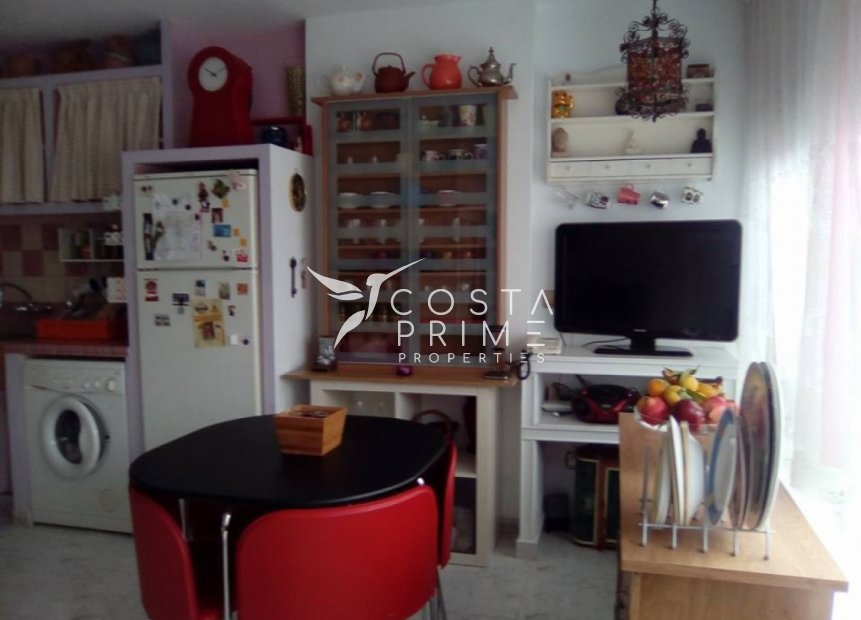 Resale - Apartment / Flat - Benidorm