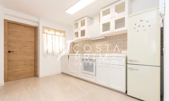 Újraértékesítés - Apartman / lakás - Altea