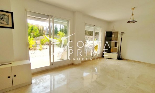 Resale - Townhouse / Semi - La Nucía