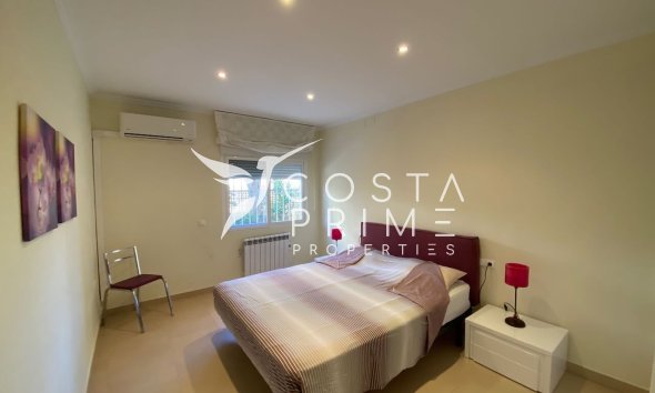 Resale - Apartment / Flat - Albir