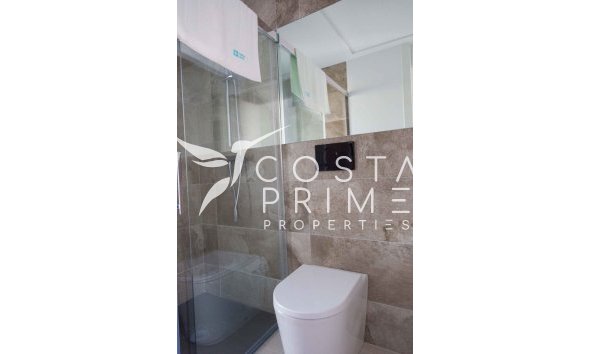 Odsprzedaż - Szalet - Finestrat