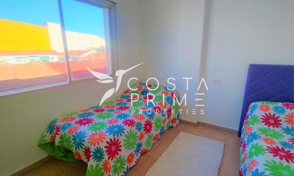 Resale - Apartment / Flat - Benidorm