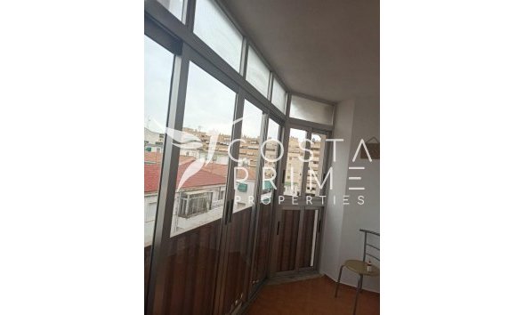 Resale - Apartment / Flat - Benidorm