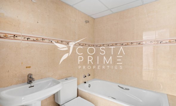 Újraértékesítés - Apartman / lakás - Altea