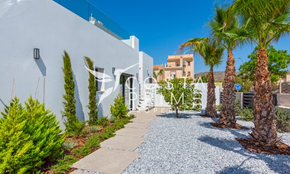 Resale - Villa  - El Campello