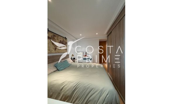 Resale - Apartment / Flat - Benidorm